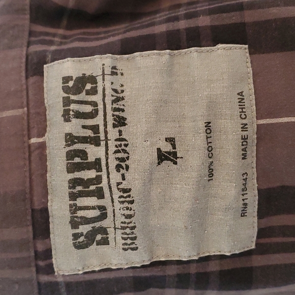 Men's Surplus Button Down - Size Large - Picture 5 of 6